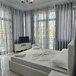 Ξενοδοχείο Fari 4*