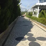 Fari Ξενοδοχείο Golem (Tirana)