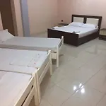 Ξενοδοχείο Fari 4*