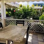 Ξενοδοχείο Fari