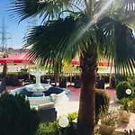Fari Ξενοδοχείο 4*