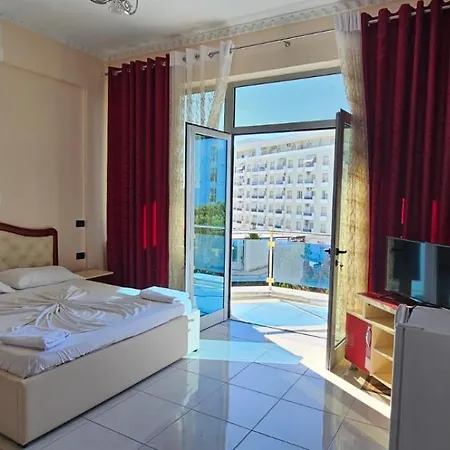 Fari Hotell 4*