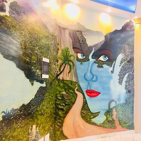 Hotel Fari Golem (Tirana)