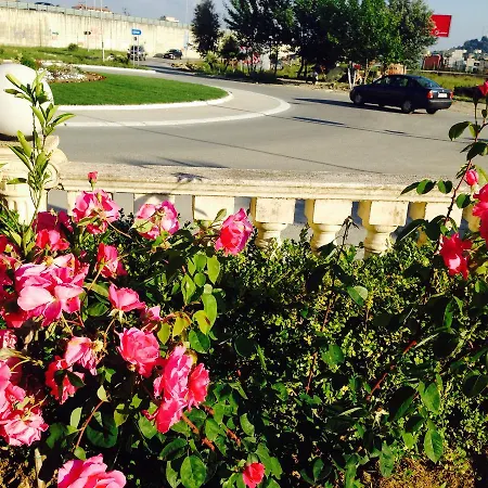 Fari Hotel Golem (Tirana)