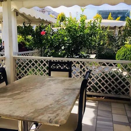 Hotel Fari