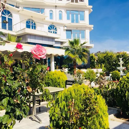Fari Hotel